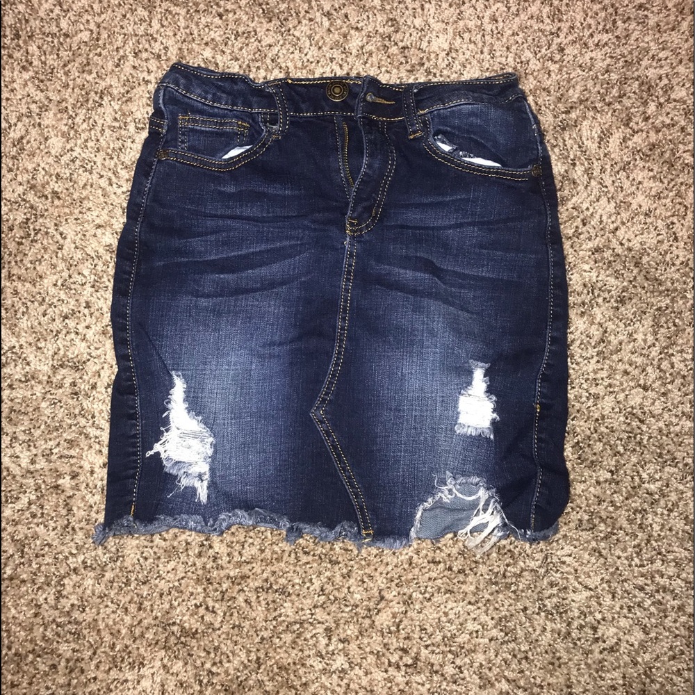 Distressed denim skirt